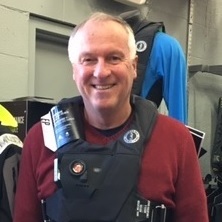 Alex Fox tryin on the Mustang Offshore PFD